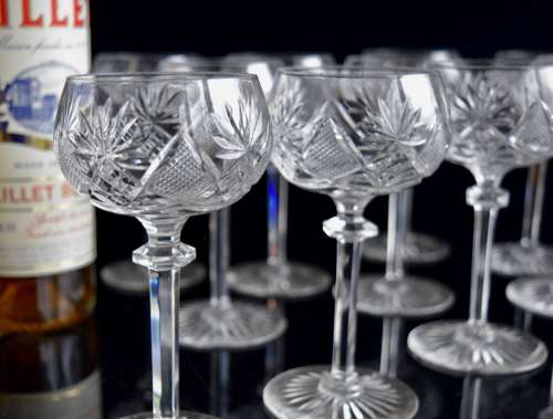 12 Val Saint Lambert Berncastel Digestiv Glasses