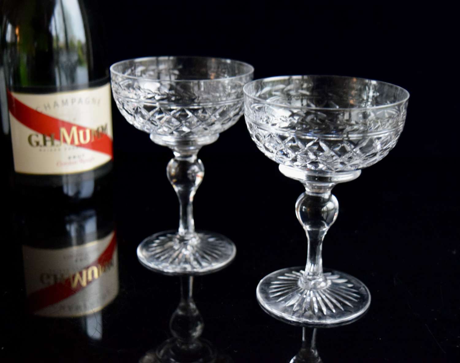 2 Bridge Crystal Seawitch Champagne Glasses