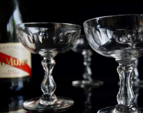 4 Val Saint Lambert Champagne Coupes