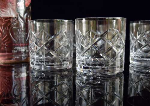 6 Tudor Crystal 9 oz large Tumblers