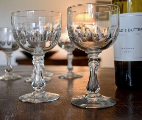 12 Val Saint Lambert large Wine Glasses c1920