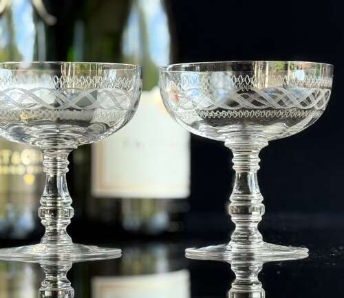 2 Val Saint Lambert Champagne Coupes c1910