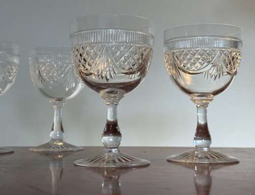 4 Edinburgh & Leith Wine Glasses c1930
