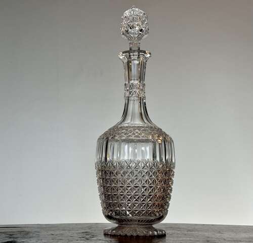 Baccarat Decanter Belle Epoque outstanding and from a collection